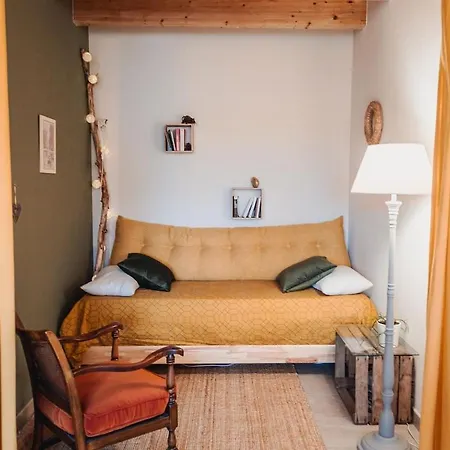 Apartment - Atelier Ayurvedique - Aline Et Oliver