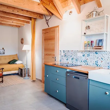 Apartment - Atelier Ayurvedique - Aline Et Oliver Orschwiller