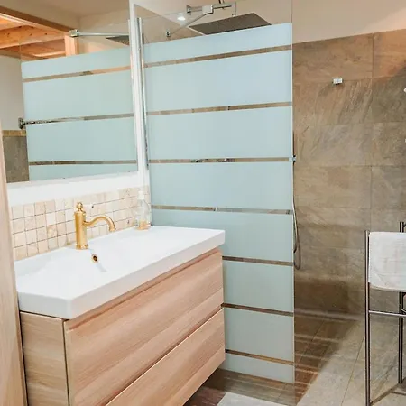 - Atelier Ayurvedique - Aline Et Oliver Apartment *